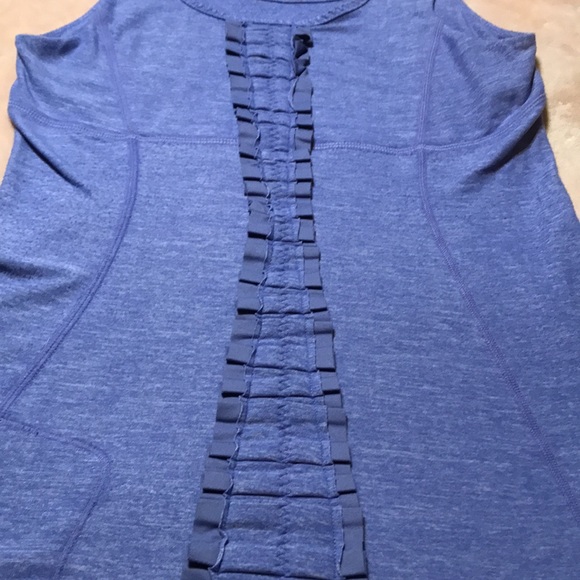 Lululemon Heather Purple Sleeveless Front Ruffle Scoop Neck Yoga Top - Picture 7 of 7